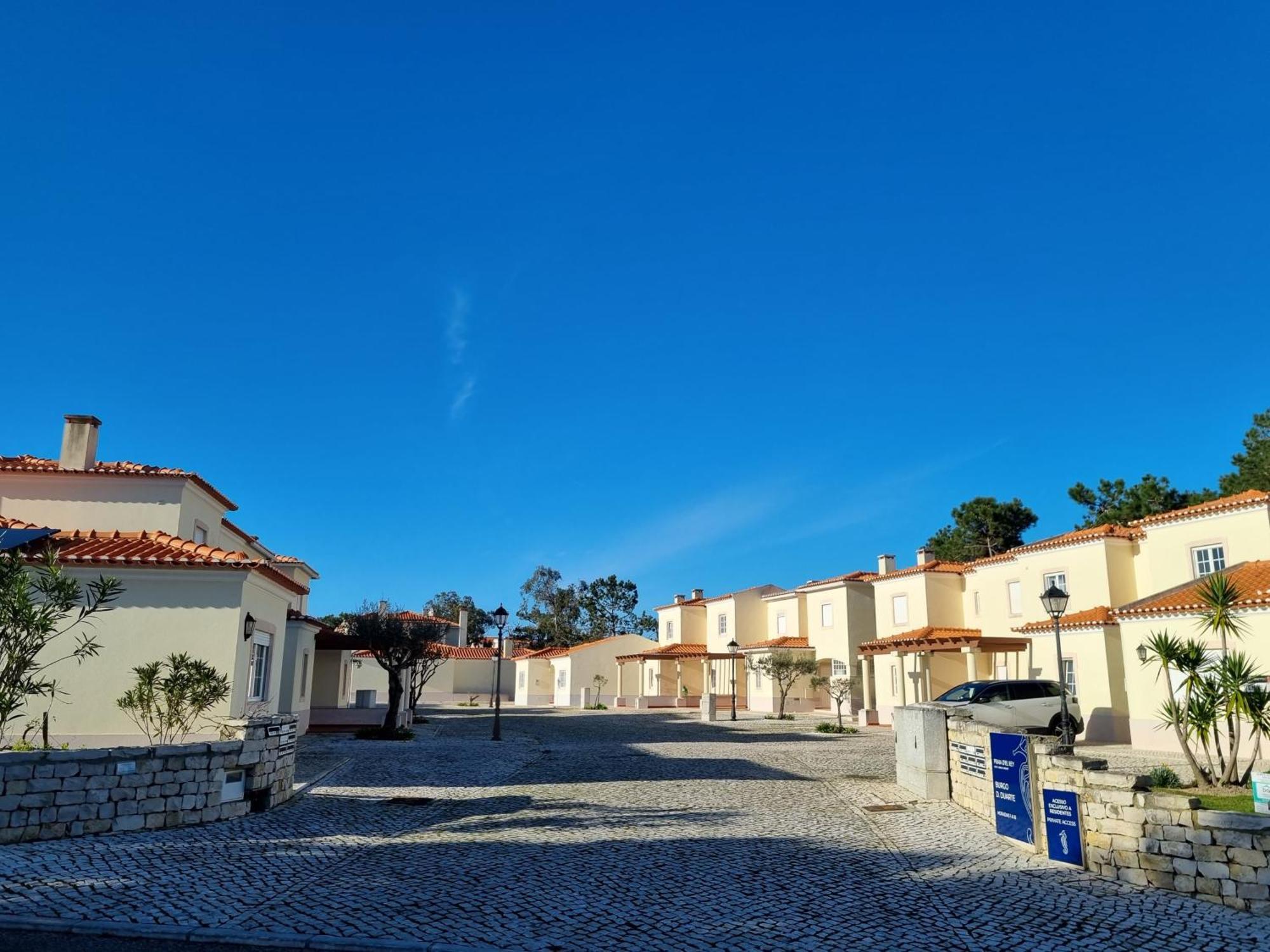Praia D'El Rey - Townhouse Dom Duarte Amoreira  외부 사진